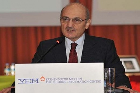 Erdoğan Bayraktar: Bakanlığımızın en önemli meselesi kentsel dönüşüm!