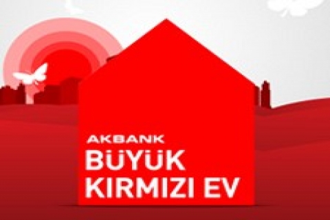 Akbank'ın buyukkirmiziev.com sitesine ödül!