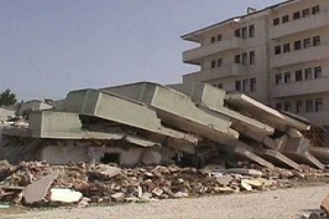 Devlet depremde ihmal için 65 bin TL tazminat ödeyecek!