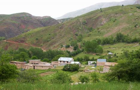 Keldani Köyü Cudi Dağı eteğinde yeniden kuruluyor!