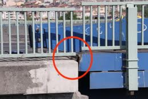  Haliç Köprüsüne metro inşaatı zarar verdi!