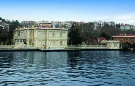  Ali Ağaoğlu Petek Ertüre için Sait Halim Paşa Yalısı'nı kapattı!