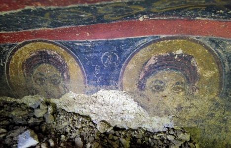 Nevşehir Kalesi'ndeki kazı çalışmalarında kilise bulundu!