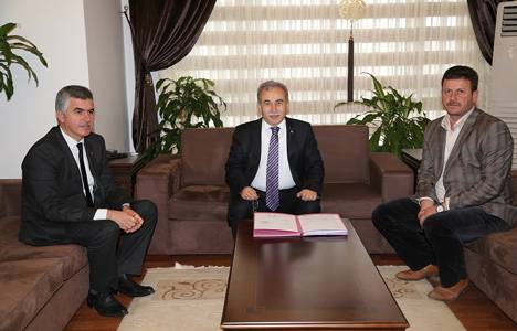 Kuzuluk'a yapılacak yeni spor alanlarının protokolü imzalandı!