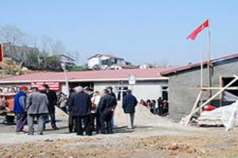 Cemevinin Ümraniye Belediyesi'nce yıkılmak istenmesine tepki!