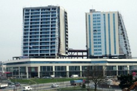 20 katlı rezidanslarda 31 bin metrekare kaçak yapılaşma!