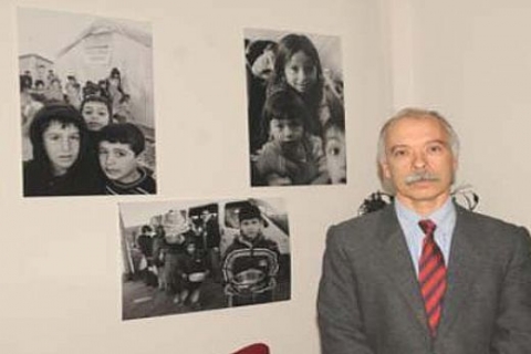 Pierre Cardin Mobilya mağazasında Van depremi fotoğraf sergisi açıldı!