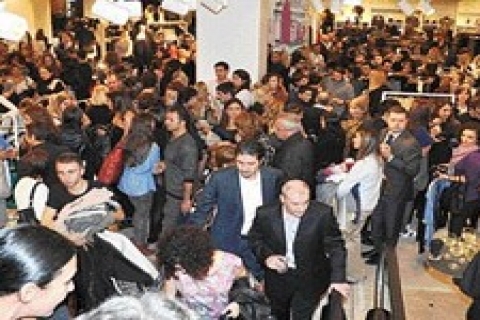 H&M, bugün Forum İstanbul 'da açılıyor!