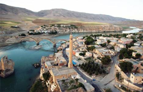 Hasankeyf'te Süryani tarihi eserleri yok ediliyor!