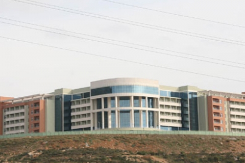 Kartal Geriatri Hastanesi bürokrasiyi aşıp 15 yılda bitirilemedi!