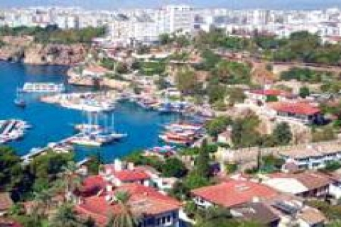 Hazine Antalya'da 3,6 milyon TL'lik arazi satacak