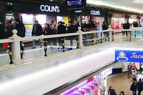 Colin's 2012 sonunda 200 mağazaya ulaşacak!