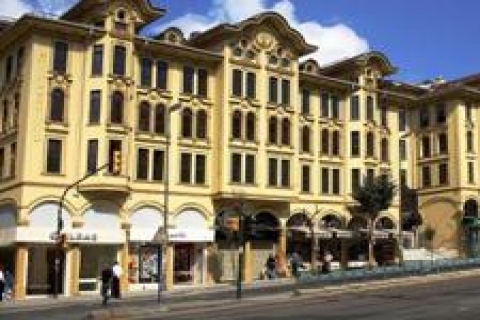 Yangınzedeler için yapıldı hep zenginler oturdu