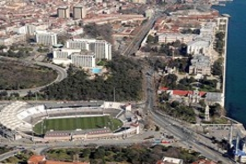 Beşiktaş, İnönü Stadı'nın yerine yeni stat yapamayacak!