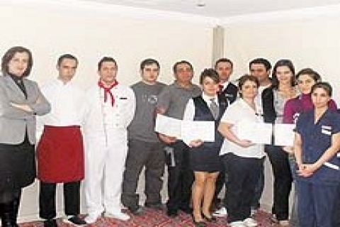 Residence Butik Otel, personeline teşekkür belgesi verdi