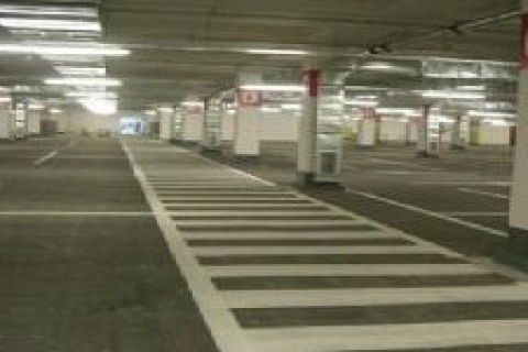 AVM 'lerdeki otopark ücretleri yasal değil!