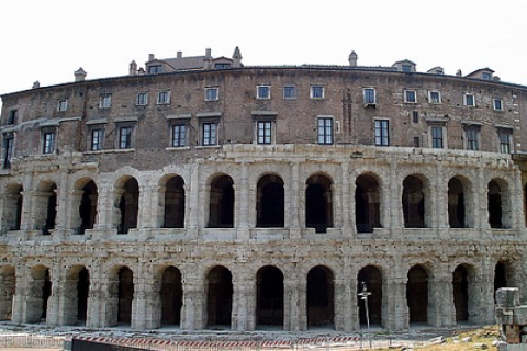 Palazzo Orsini Sarayı, 75 milyon TL'den satışa çıkarıldı!