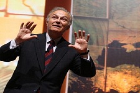 Ediz Hun: çevre kirleniyor ve doğa korunamıyor!