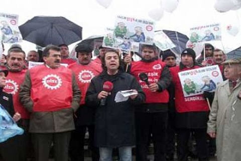 Taksim'i yayalaştırma projesini protesto ettiler!