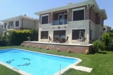  Büyükçekmece Çarmıklı Villaları'nda icradan 1.2 milyon TL'ye satılık tripleks villa! 