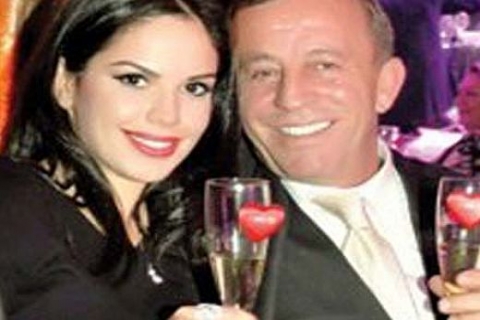 Mecidiyeköy'deki likör fabrikası arsasına 5 talip