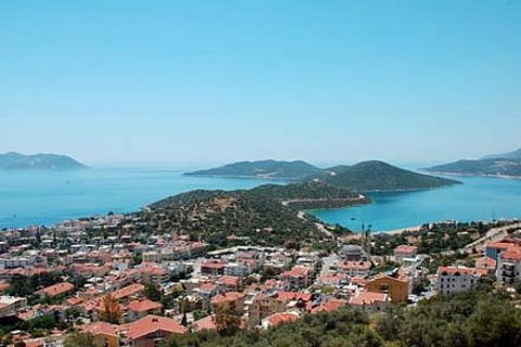 Kaş'ta 1.1 milyon TL'ye icradan satılık dubleks villa!