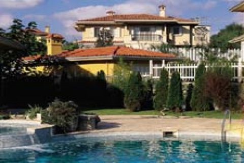 Kemer Country ekonomik fırsata dönüşüyor