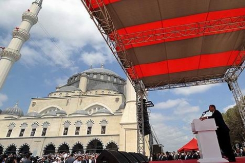 Tayyip Erdoğan, Mimar Sinan Camii ve Parkı'nı açtı!