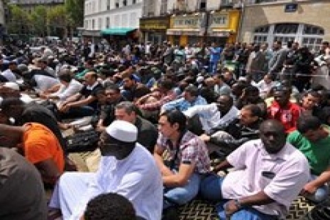 Paris'teki itfaiye binası müslümanlara cami oldu!