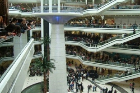 İstanbul'a yeni alışveriş merkezleri lazım mı?