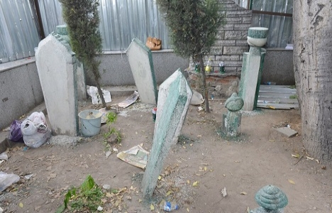 Fatih'teki türbeler onarılıyor!