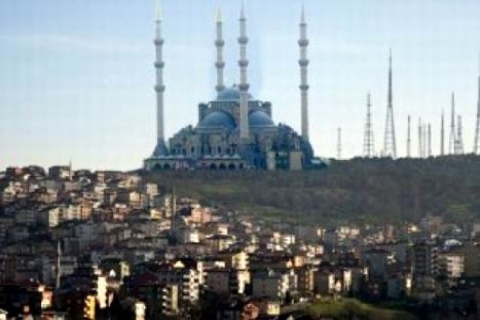 Çamlıca Camii için beş mimarın projesi yarışıyor!