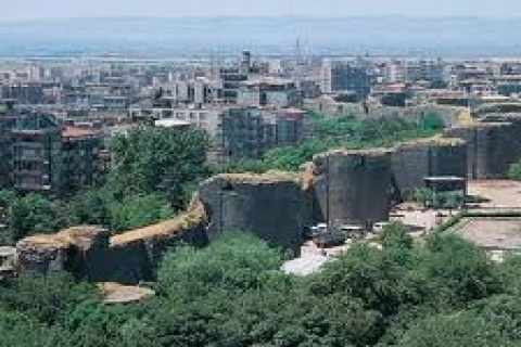 Diyarbakır Surları UNESCO'nun yakın takibi altına giriyor!