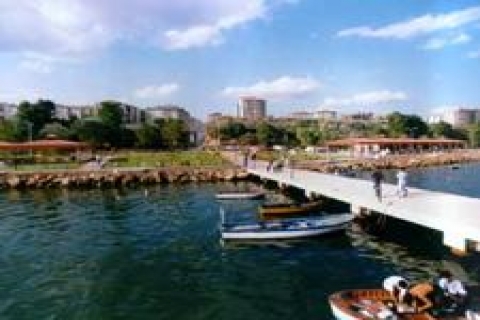 Derince Belediyesi dükkan satıyor