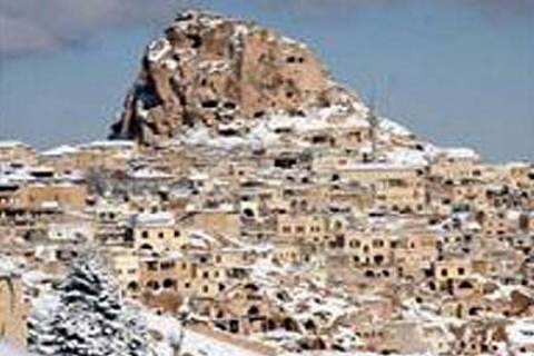 Uçhisar gece de gezilebilecek!