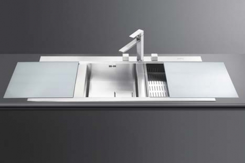 SMEG cam evyeleri, 2012 model serileriyle mutfaklara farklı bir boyut kattı!