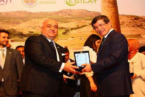 Ukra İnşaat, Hayat Vakfı'nın Çocuklar Sokakta Solmasın projesine destek veriyor!