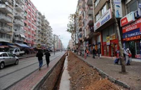 Antalya'daki caddeler turizm sezonuna hazırlanıyor!