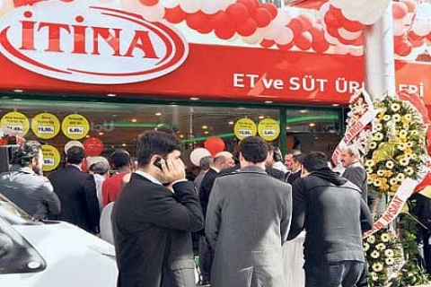 İtina Gıda, İstanbul'a 7. mağazasını açtı!
