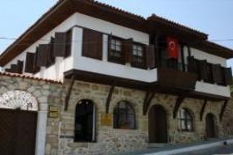 'Turhan Selçuk Karikatürlü Evi' 23 Nisan'da açılıyor