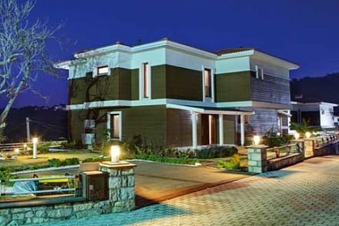 İzmir Dört Mevsim Konakları'nda 425 bin 750 TL'ye!