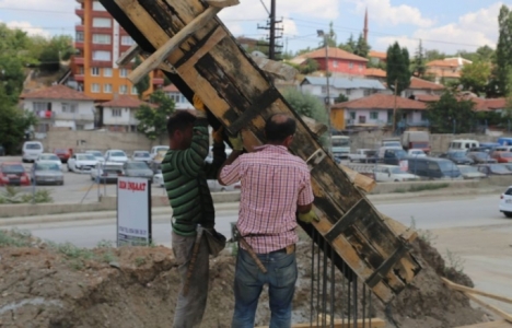 İnşaat işçileri emeğinin karşılığını alıyor mu?