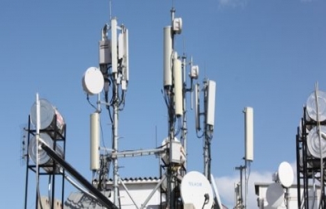 Denizli'de baz istasyonu kurulmasına tepki!