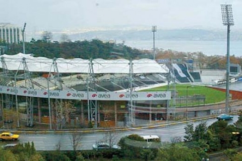 Beşiktaş, Yeni İnönü Stadı için Ertuğrul Günay ile birlikte hareket edecek!