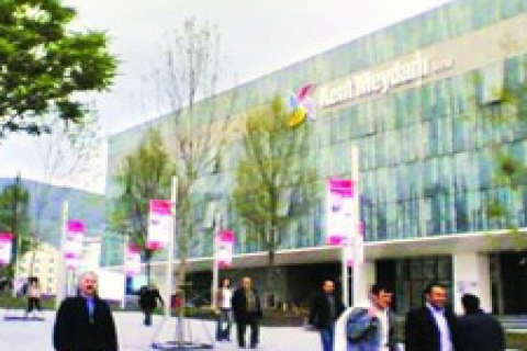 AVM'lerde promosyonlu kira dönemi