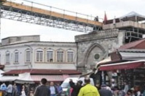 James Bond için Kapalıçarşı'ya köprü kuruldu!