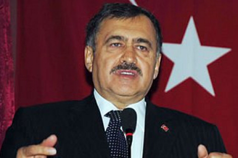 Veysel Eroğlu: Biz temel atarken tesisin açılış tarihini veriyoruz!