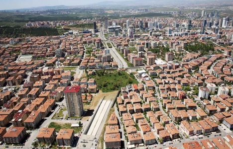 1071 Malazgirt Bulvarı'ndaki gecekondu 41 kazaya neden oldu!