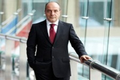 Alışveriş merkezlerinden dolayı kriz çıkmaz