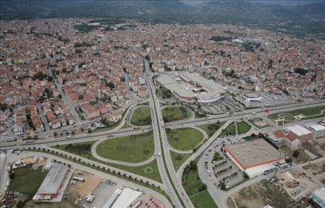 İnegöl Belediyesi kentin çehresini değiştiriyor!